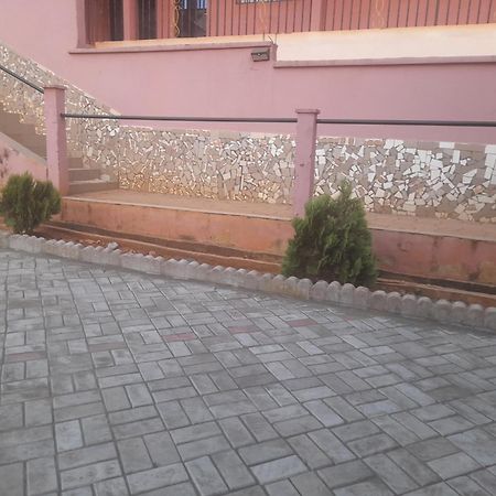 Yaoundé Britannia Hotel Cmr מראה חיצוני תמונה